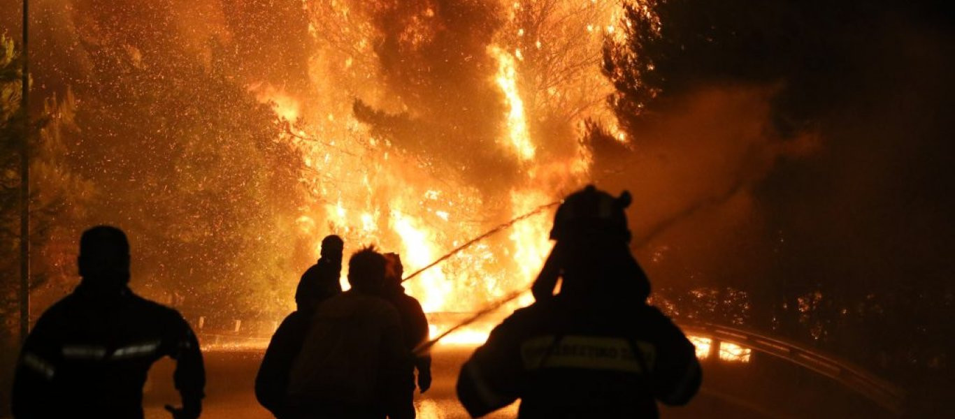 Ξέσπασε πυρκαγιά στην Κέρκυρα: Άμεσα αντιμετωπίστηκε από την Πυροσβεστική (φωτό, βίντεο)